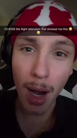 I’d KISS the flight attendant that told me about stayla.ai  #traveltipsandtricks #traveltok #tokyotravel #flights #travelhacks 