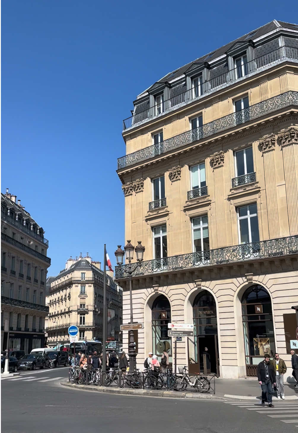 📍Paris, France🇫🇷❤️