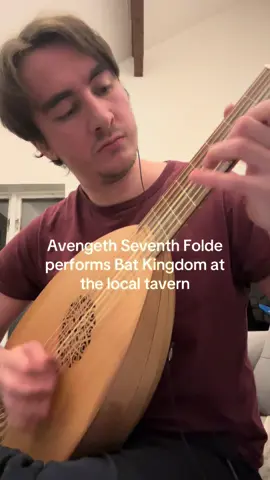 “aVenGeD SevEnFoLd aLreAdy sOunDs mEdieVal yOu dIdNt hAVe to cHanGe it” #avengedsevenfold #batcountry #lute #fyp 
