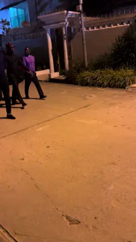 Le général makosso venu présenter ces condoléances à la famille de nadia 