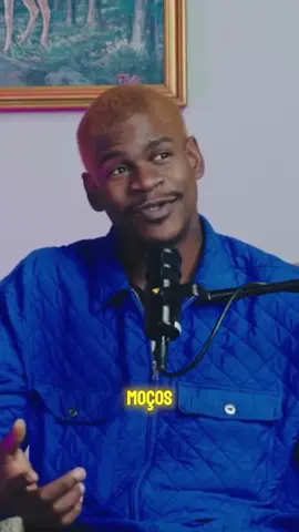 Parece mentira né?🍞👀 O @seriokelly.podcast está muito bom, eu juro.🍞😌 #Opreto 