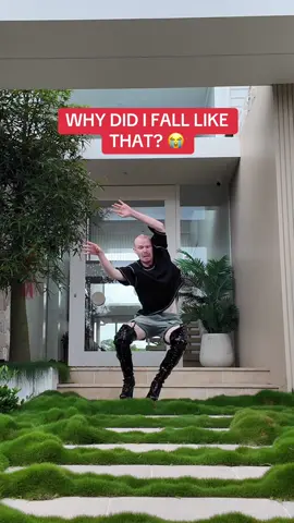 LOOK AT MY ANKLE AS I FALL OMG 😭😭  Falling in high heels 👠 