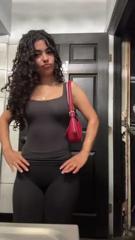 New York street style turned runway moment  Bold lips, bolder attitude. #CityGlam #NYCstyle #MakeupGoals #UrbanChic #FashionInspo #BaddieAlert