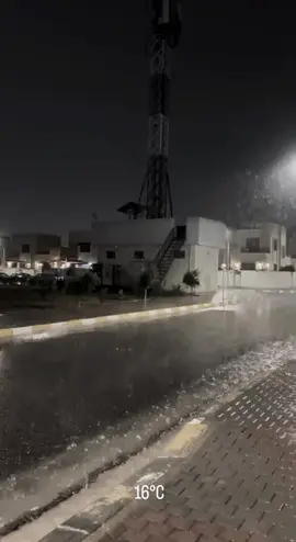 تحبون الشته لو لا؟... 💚✨ #مطر #شتاء #ستوريات #متابعه #لايك 