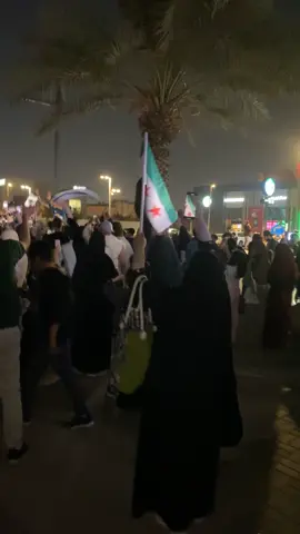 #احتفال_يوم_التحرير #السليمانية #العليا #الشعب_السوري_ماله_حل😂😂😂 