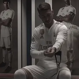 قائدنه يبقى🔥🚷.                     .          . #راموس #كرة_قدم #fyp #راموس_شيخ_القبيله🇪🇦👑 #ريال_مدريد 