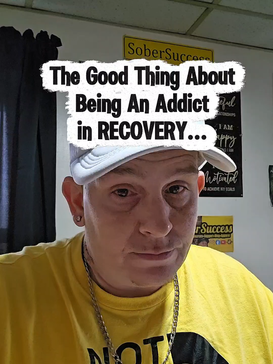 Let Go Of The PAIN & Let God Take It! Life's Too Short!💯💛 #LetGoLetGod #SoberCoach #ActionOverExcuses #PositiveMindset #traumahealing 