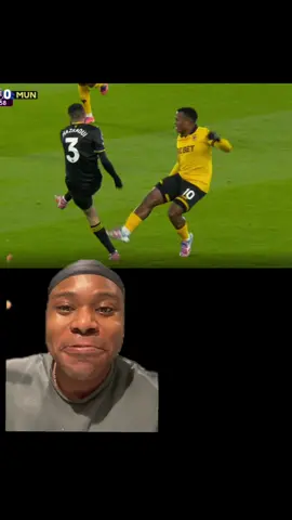 Jhon Arias's foul against Mazraoui #manchesterunited #wolves #mazraoui #PremierLeague #fyp