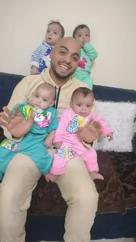 @Islam Fawzy ضحكنا عليك احنا الله واكبر اربعه تؤام 😂 منش لي اسلام فوزي يا جدعان #ابو_البنات #4cats #التؤام_الرباعي #ليله_ليندا_مسك_مرام #شعب_الصيني_ماله_حل😂😂 