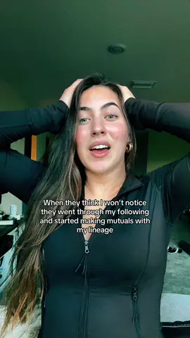 Bc ik you did not organically meet my girl from Poland #fyp #friends #stop 