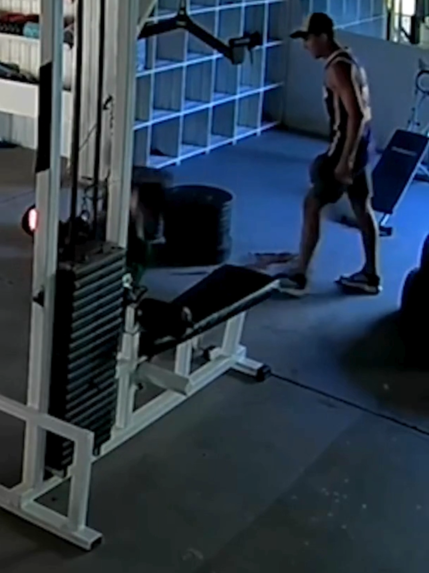 “¿Tan piola sos?“: atacó a traición a un profesor de kickboxing en un gimnasio y lo dejó con múltiples fracturas #Kickboxing#Gimnasio #Infobae