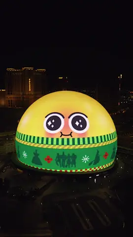 Embracing this sweater weather ❄️ #WOZatSphere