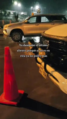 ✈️🚗en algún lugar del mundo🚗✈️❤️‍🩹🥀🧃🖤Yo dandome el último  aliento porque si no es en  esta ya no podré más🥲❤️‍🩹🖤🧃🥀