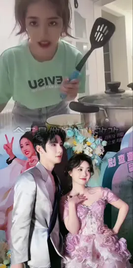 setelah ada yiwei dia lupa cara memasak🤭🤭🤭 #朱一未白昕怡 #baixinyizhuyiwei #ZhuYiweiBaiXinyi #zhubai 