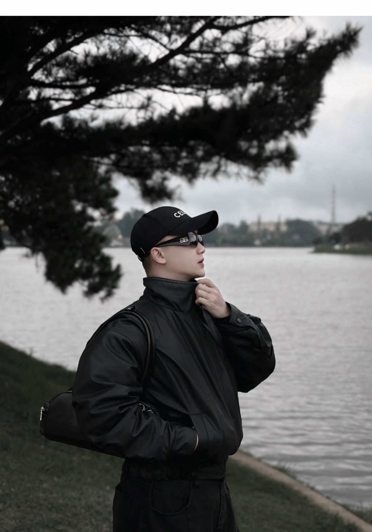 Thế giới này rộng lắm. Bỏ lỡ là bỏ lỡ, làm gì có chuyện mai sau.. #fyp #xuhuong 