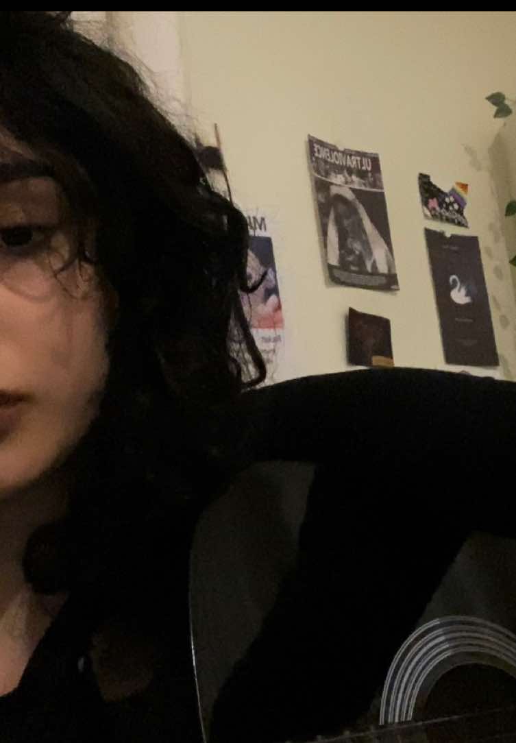 نسختي الخاصه والقصيره لأغنية 