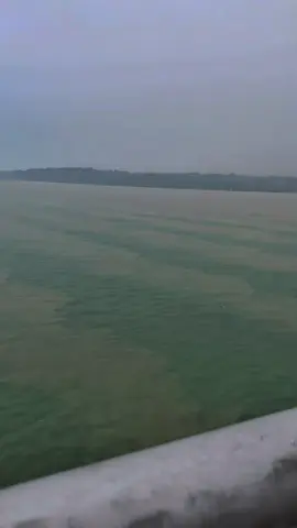 Vibess di suramadu pas mendung #suramadu #fypシ #masukberanda #madurapride 