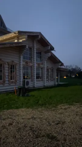 لاتخلي الشك ياروحي #موسكو 