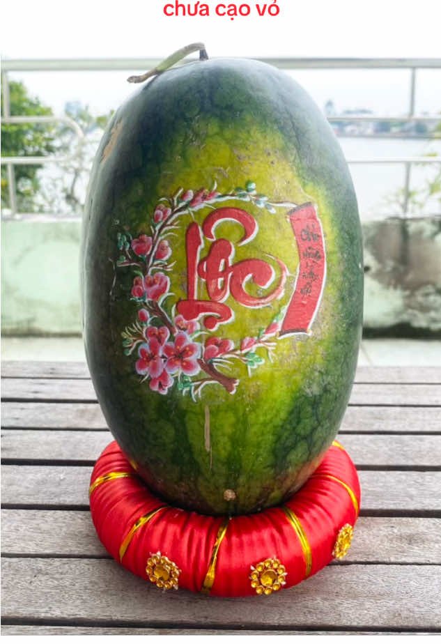 Ai ko biết cạo dưa lựa quả vàng vàng như này cũng đẹp phết nè  #tet #trangtritet #xuhuong #temdantraicay 