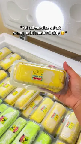 Jangan diskip kakak, wajib dicobain camilan semurah ini 🤪 #produksidurianroll #xyzabc #fyp #pancakedurian #malang24jam 