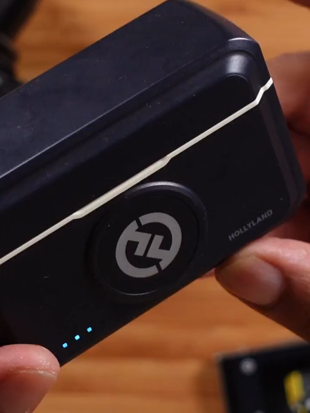 🚨 ATENÇÃO CRIADORES! Seu áudio tá ruim? Então você tá perdendo views e dinheiro. O Hollyland Lark M2 Duo resolve isso NA HORA! 🎤🔥 Grava limpo, sem ruído, sem falhar e com qualidade de microfone PROFISSIONAL. Leve, discreto e funciona no iPhone, Android e câmera. É o MELHOR custo-benefício do mercado! 🔥 Promoção rolando AGORA — não perde essa! 🔥48% OFF🔥 👉 Link no perfil! https://biolink.website/AchadosGearBR #microfonelapela #hollylandm2 #audioprofissional #criadores #lapelasemfio #achadosgearbr