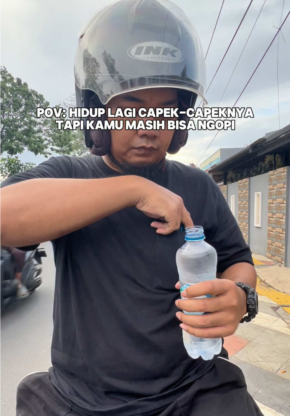 Namanya juga hidup pasti ada aja capeknya, untung masih bisa ngopi ya gaes 🥲🥲 #coffee #espresso #espressopouch #kopi #ngopi  