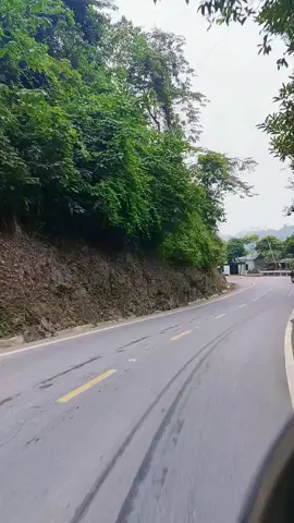 Đã mấy năm không đi con đường này rồi ạ..#đutrendtiktok #xuhuong #suhướngtiktok #TikTokAwardsVN 