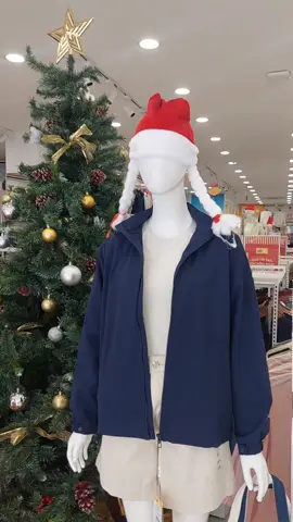 màu Tím Than trắng da , sạch ,gọn dáng trong phiên bản áo khoác gió YODY 3 C pro ạ #thoitrang #xuhuong #aokhoac #aokhoacnu #yody 