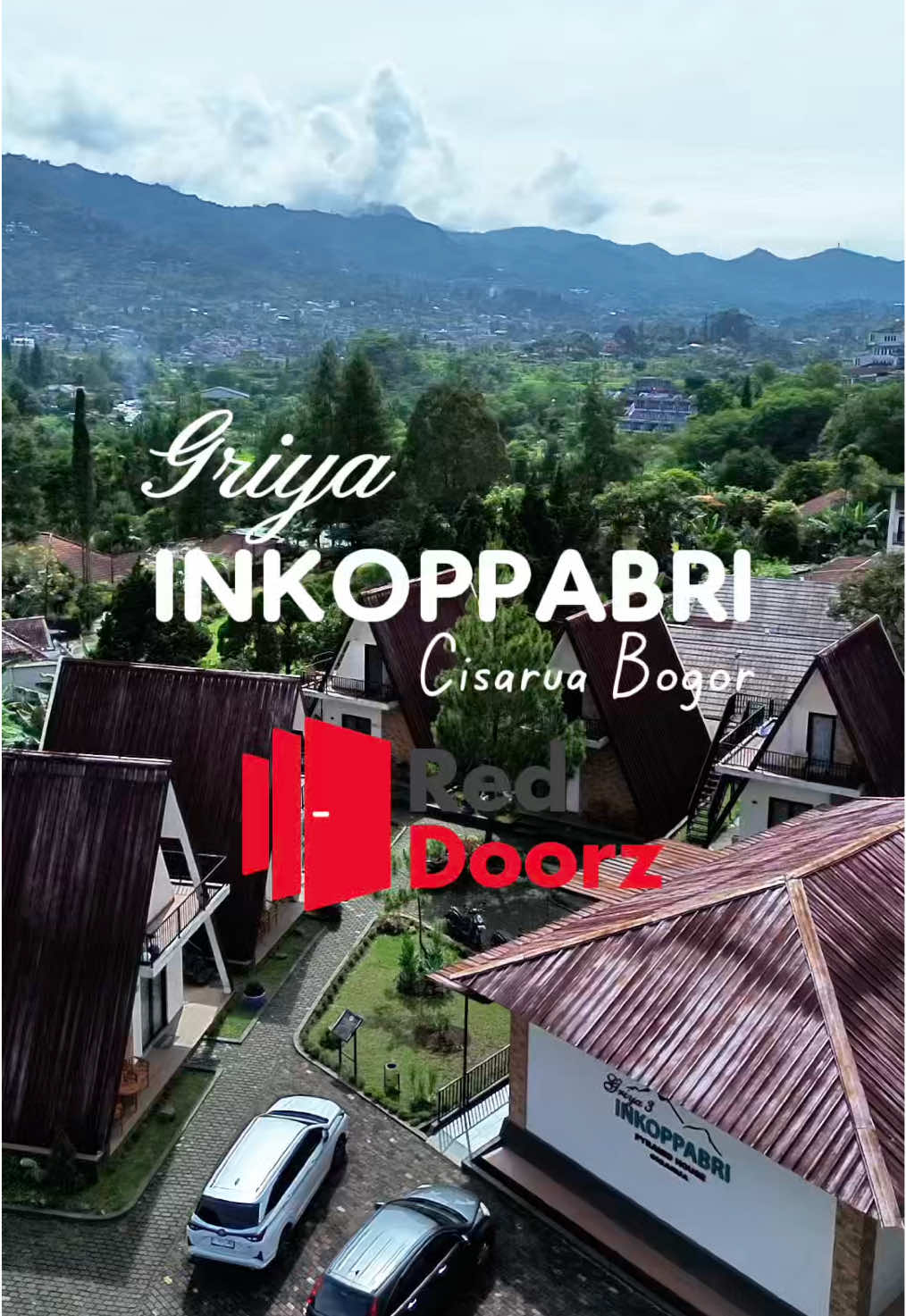 Bisa jadi salah satu pilihan hotel low budget buat kamu yang mau liburan di daerah Bogor dan sekitarnya rate kamarnya affordable tapi banyak fasilitas yang worth it banget ini di Griya Inkoppabri Cisarua Bogor Download aplikasi RedDoorz dan jangan lupa pakai kode promo 