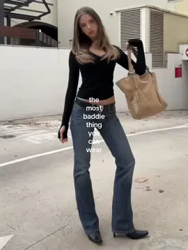 this jeans is a need. #lowrisejeans #flarejeans 