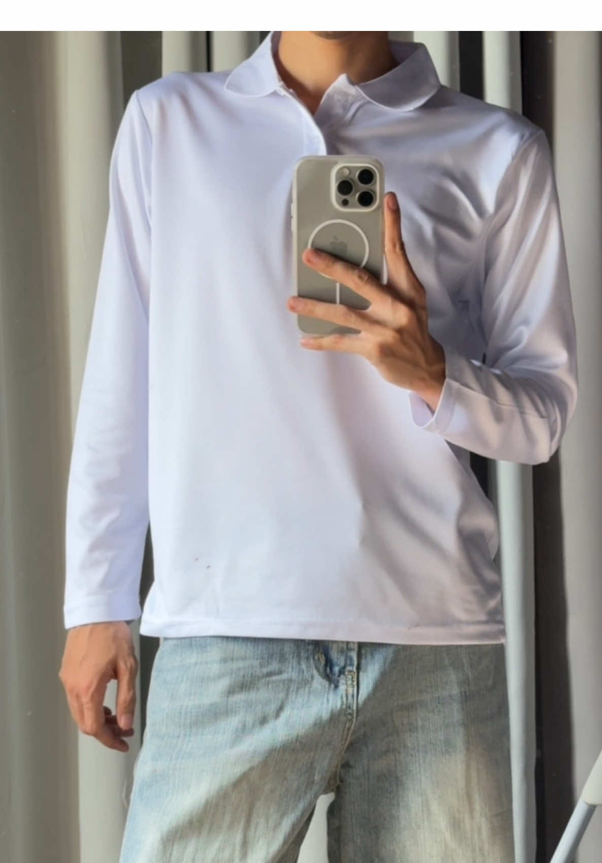 Longsleeve Polo Shirt for men and women, comfortable to wear, easy to style. #longsleeve #pololongsleeve #pololongsleeveformen #pololongsleeveswomen #pololongsleeveoutfits 