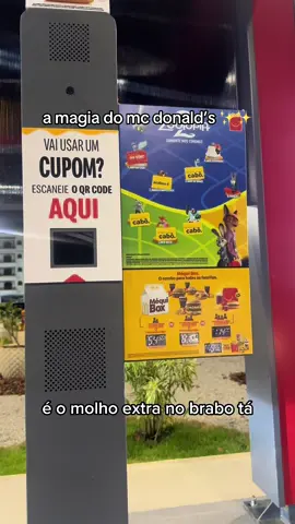 pov era só uma simples terça feira as 23:30