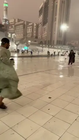 مشاءالله 🌦🥹#امطار #الحرم_المكي #مكة_المكرمة #مكة 
