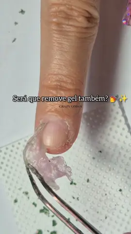 Será que dá pra remover gel sem broca? 😍💅  Testei o Magic Remover da @Helen Color para remover gel, e mostrei como usar com segurança! 😍 ⚠️ Nunca encoste na unha natural ou na pele, use luvas e óleo ou vaselina ao redor da pele. Ideal para remover Esmaltação em gel em cima da /Soft Gel.  Qual seu método favorito: broca ou removedor? Comente! 💬  #magicremover #esmaltegel #softgel #remocaoalongamento #tiktokshop1212br 