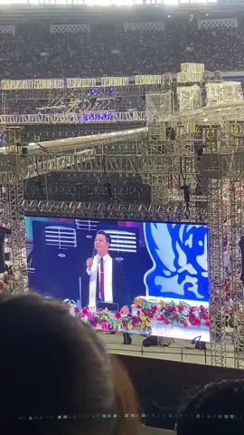 Natal Tiberias dan Pendeta kece nya 😋@STEVE MARCEL 🤍🎄#tiberiaschurch #tiberiasgbk2025 #pendetamarcelsaerang #gbksenayan 