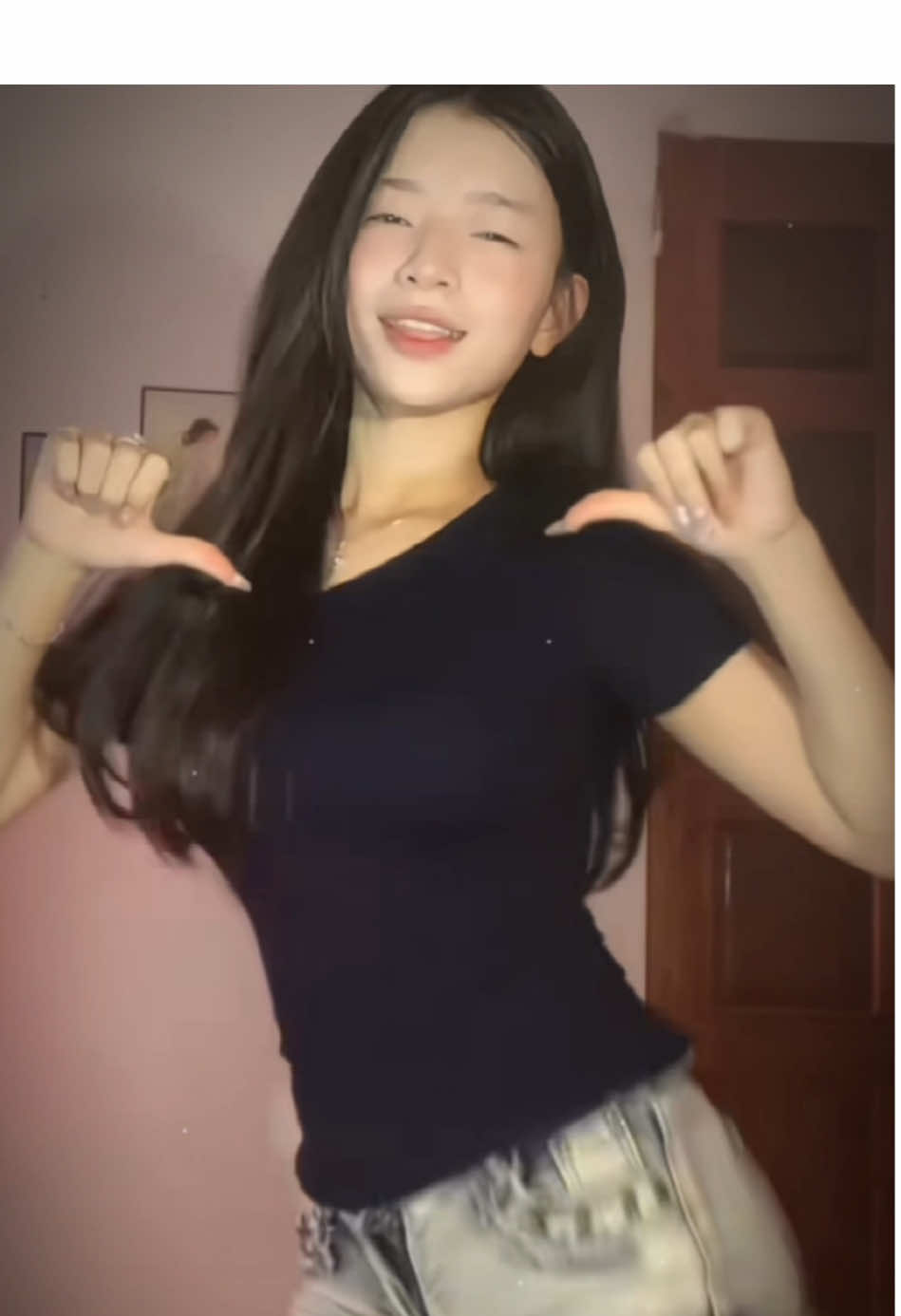 cứ bị cuốn sao sao á #tranthibich #capcut #xuhuong 