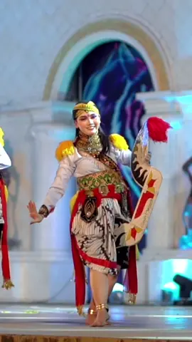 Endahe jathil reog ponorogo, indonesia 🇮🇩  📹 gajah manggolo #reels #fyp #viral #tranding #entertainment 