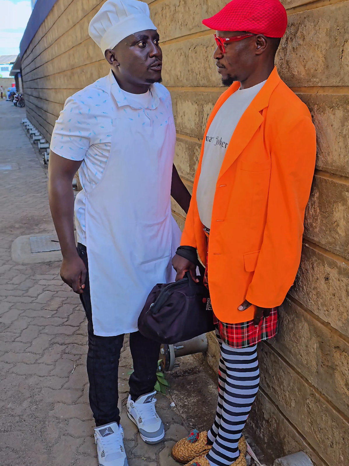 Mc Exodus the waiter 😂🤣😂