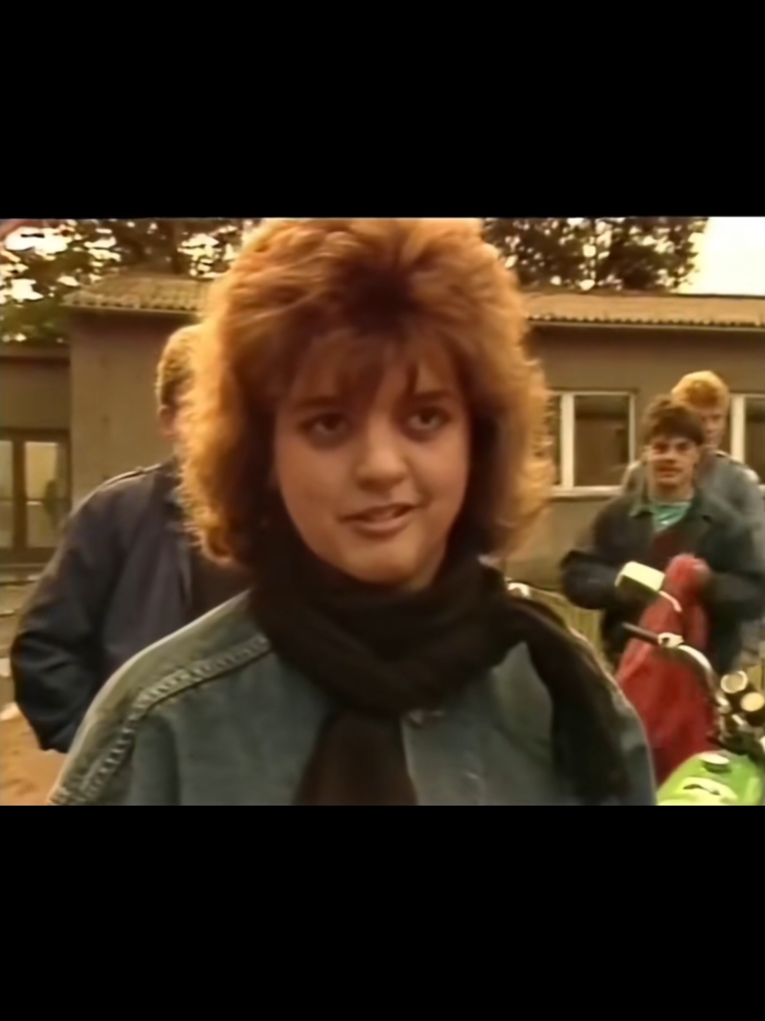 Disco in den 80er #deutschlernen  #erinnerung #1980 #frau #disco 