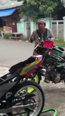 yang tua lebih kerass