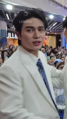 โซวอนคือใครไม่มีใครทราบ ศิลปินเองก็ไม่ทราบ . #williamest  #วิลเลี่ยมเอส  #CentralRama9xWilliamEst #williamjkp #est_rvp 