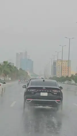 🔴 مباشر الان امطار طريق الملك #جدة الان تصوير عضو الفريق طارق معافا #امطار #امطار_جدة #ترند 