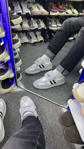 Rekomendasi sepatu cowok keren dari brand Bavito #bavito #sepatu #sepatucowok #sneakerscowok #sepatupria 