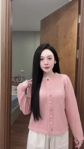 Hồng patel #cadigan #cadiganlen #thoitrang #xuhuong 