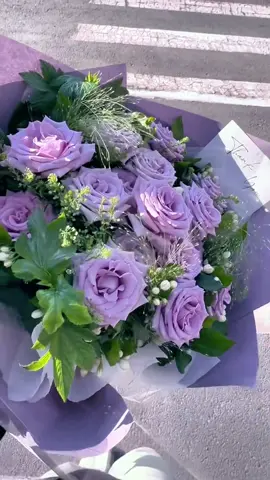 Bắc thang lên hỏi ông trời… #nhofleur_hoatuoi #tiemhoanho #hoatuoisaigon #tiemhoasaigon #xuhuong 