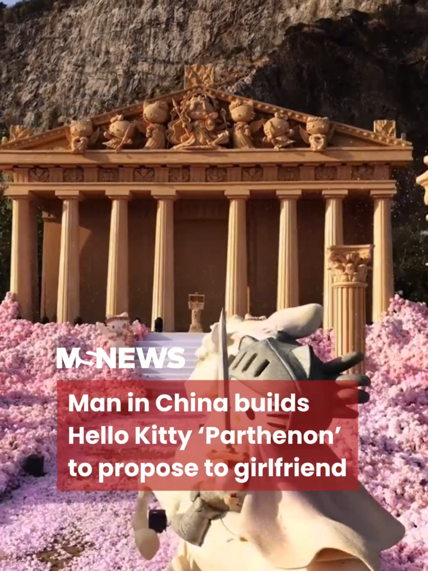 The man reportedly spent around RMB650,000 (~S$100,000) on the fairy-tale-like proposal 💍💘 #mustsharenews #sgfyp #china #hellokitty