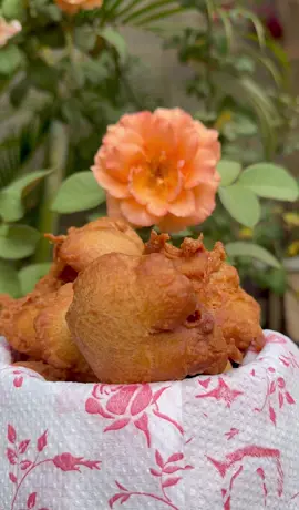 We decided to cook puff puff at home. #sarahjan772 #EasyRecipe #cooking #food #ugandatiktok 