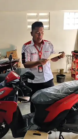 promosi dari showroom om jhon lbf jual motor harga rp400.000 itu sudah harga cash tidak ada angsuran tidak ada cicilan lengkap STNK dan BPKB untuk unit kami antar ke alamat  #motorharga400ribu #darishowroomjhonlbf #promomotorhonda #fyf 