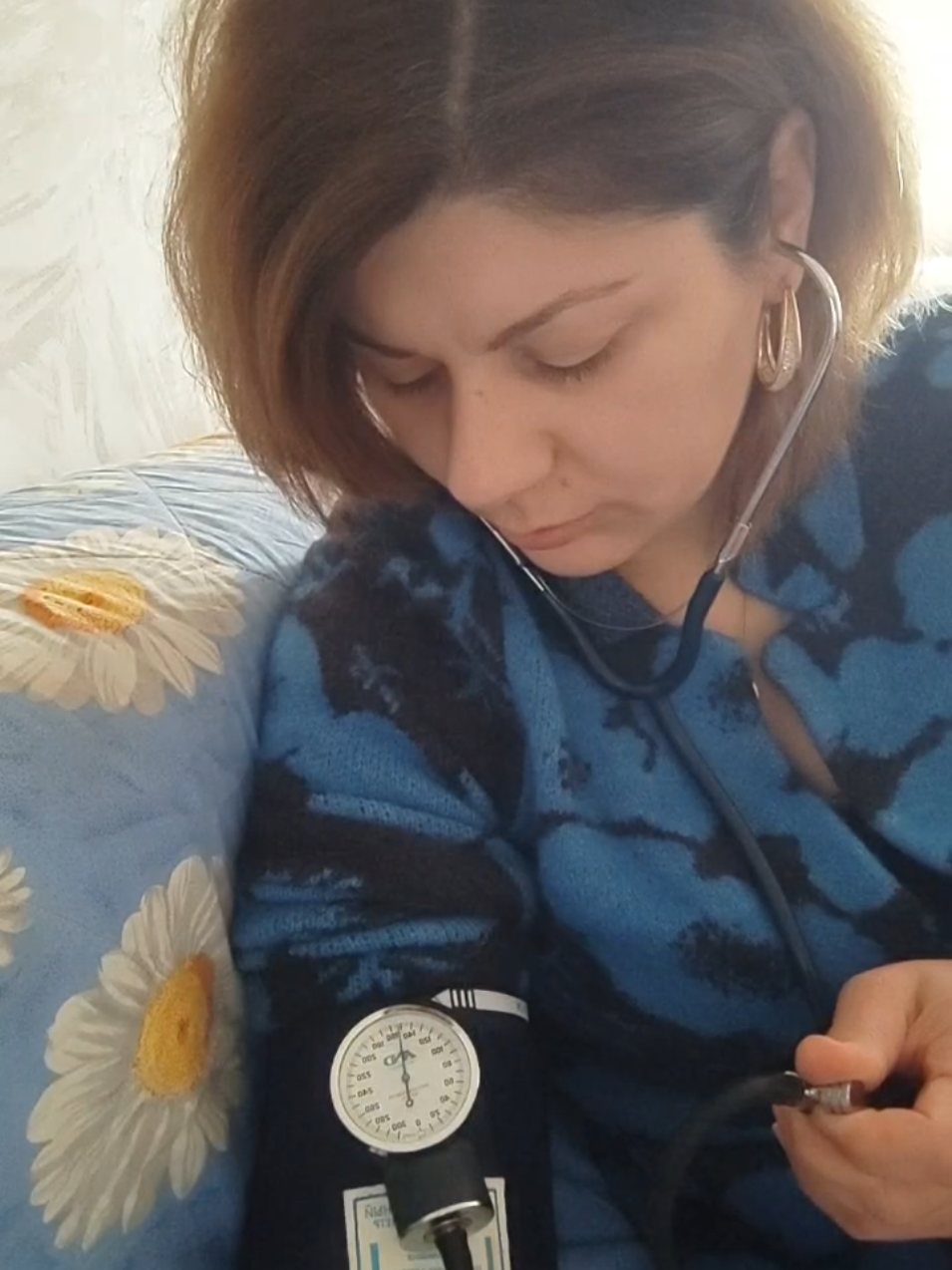 როგორ გავიზომოთ წნევა.#წნევა #წნევისგაზომვა #წნევები #CapCut 