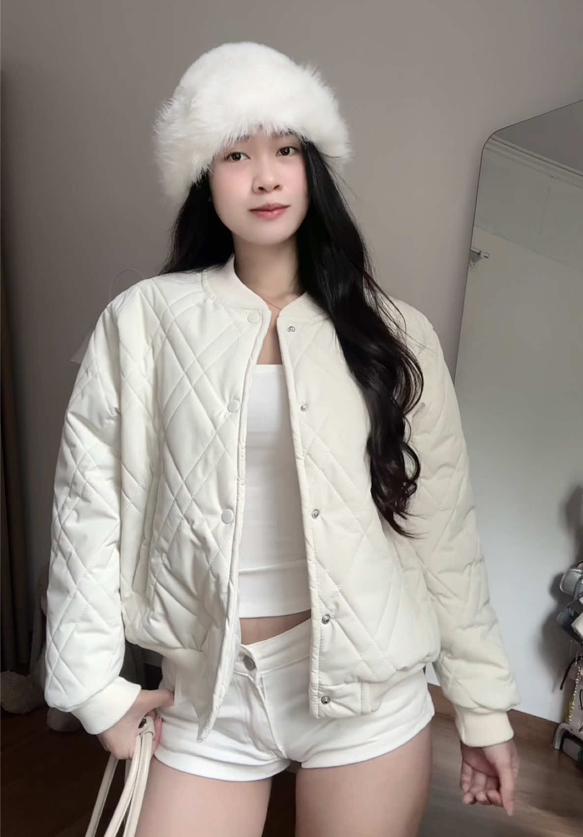 Áo phao vừa nhẹ vừa ấm🥰@kimeehouse #xuhuong #xuhuongtiktok #outfit #outfitideas 